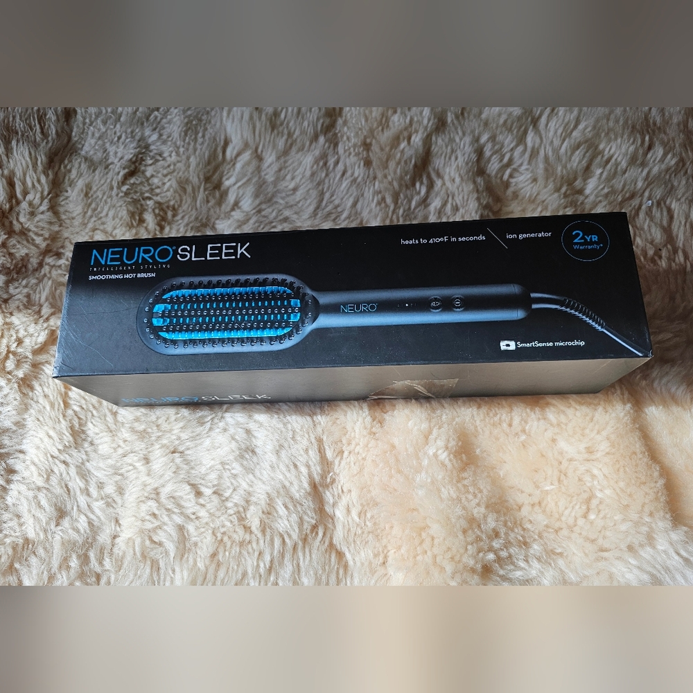 Paul Mitchell Neuro Sleek Styling Hot Brush - Black and Blue